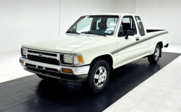 Toyota-Other-1993-White-Blue-36