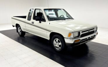 Toyota-Other-1993-White-Blue-6