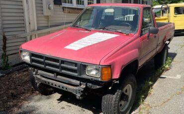 Toyota-Pickup-1984