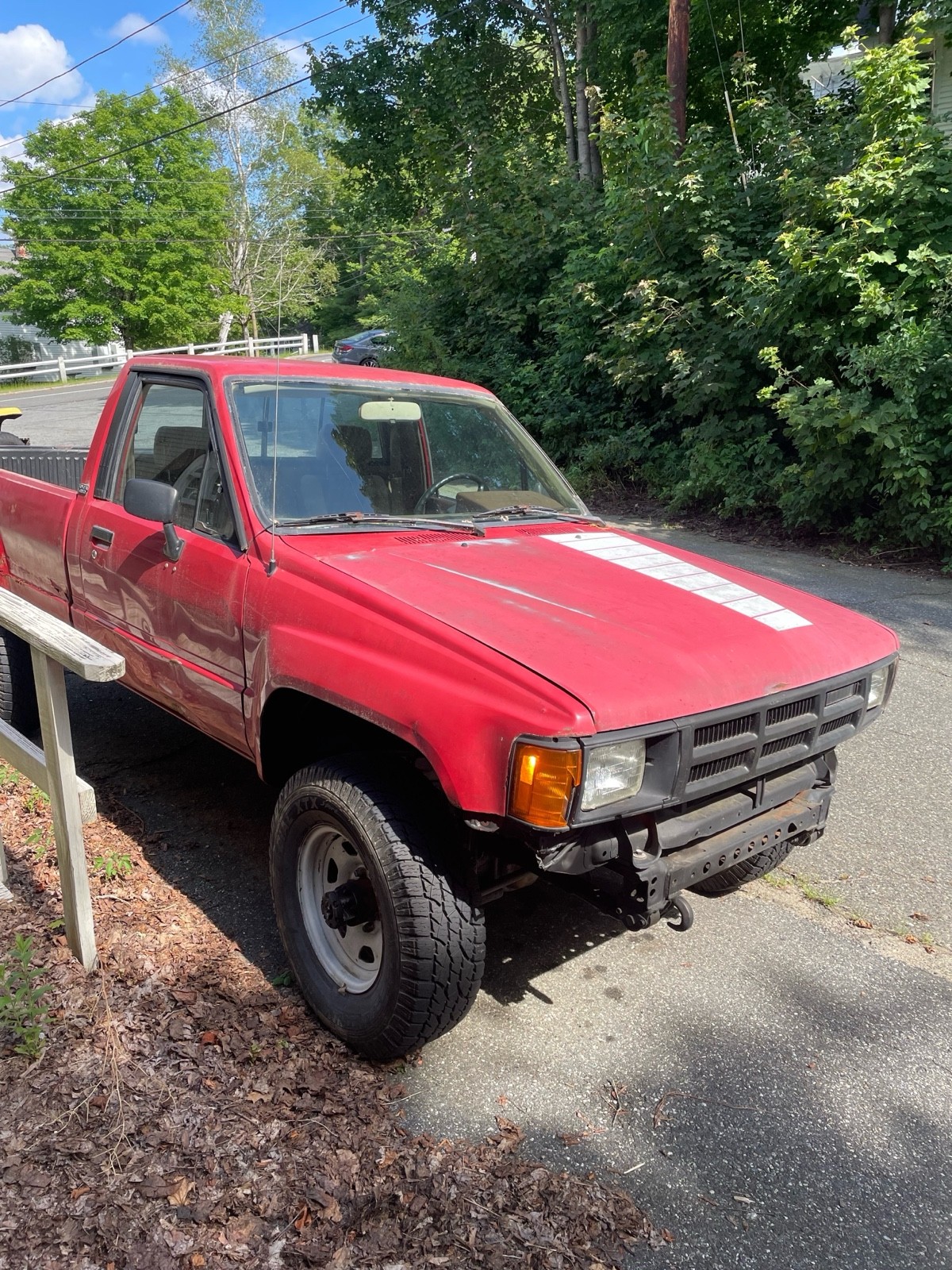 Toyota-Pickup-1984-5