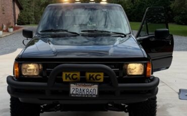 Toyota-Pickup-1986-1
