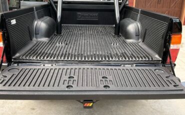 Toyota-Pickup-1986-10