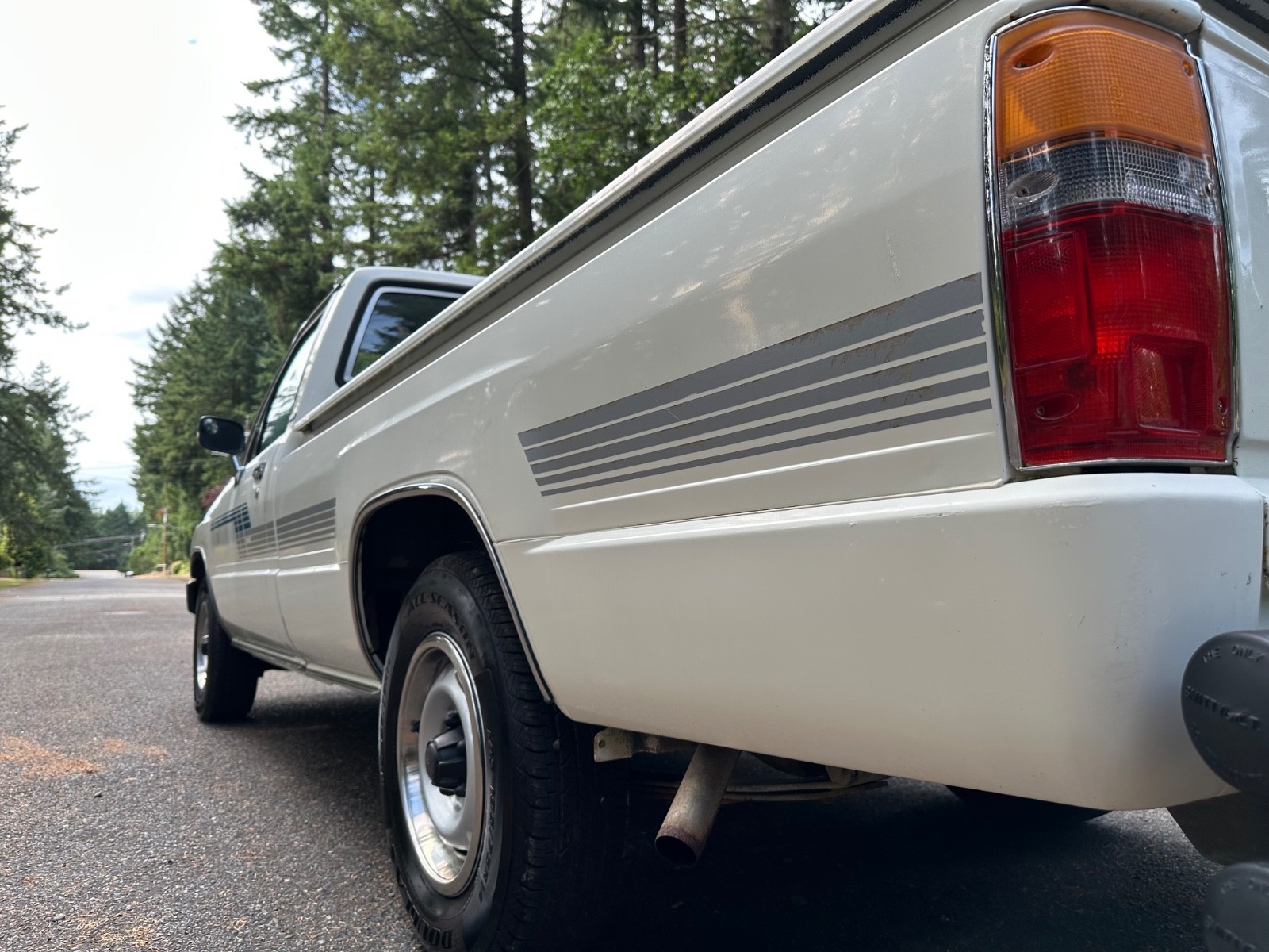 Toyota-Pickup-1986-Standard-Cab-Pickup-16