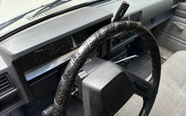 Toyota-Pickup-1986-Standard-Cab-Pickup-28