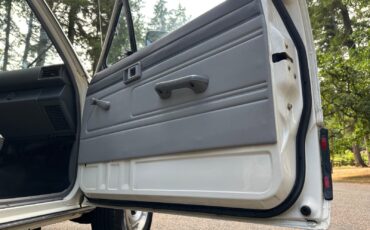 Toyota-Pickup-1986-Standard-Cab-Pickup-34