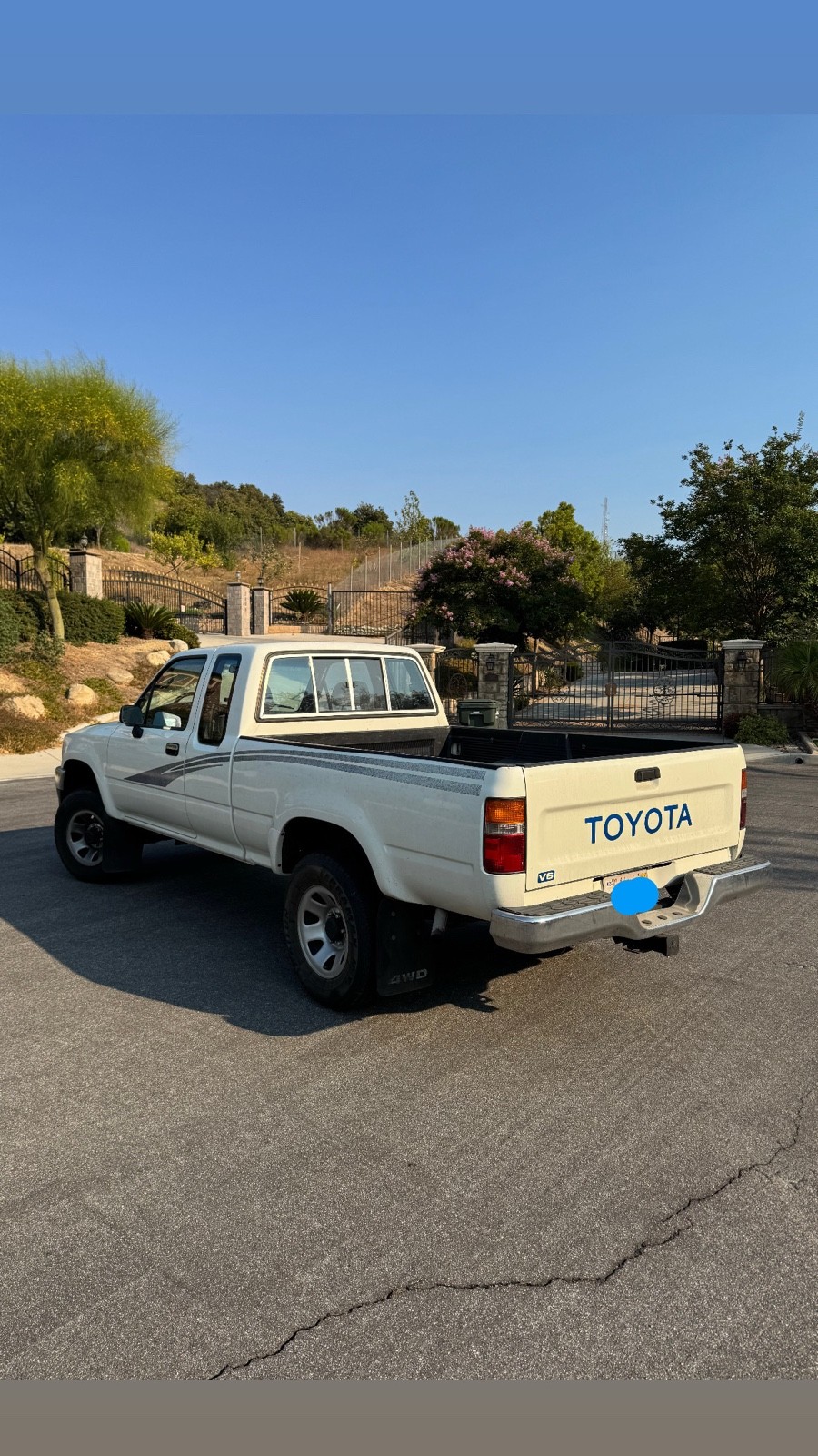 Toyota-Pickup-1993-1