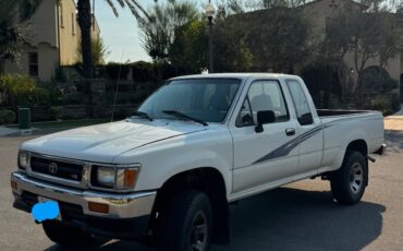 Toyota-Pickup-1993