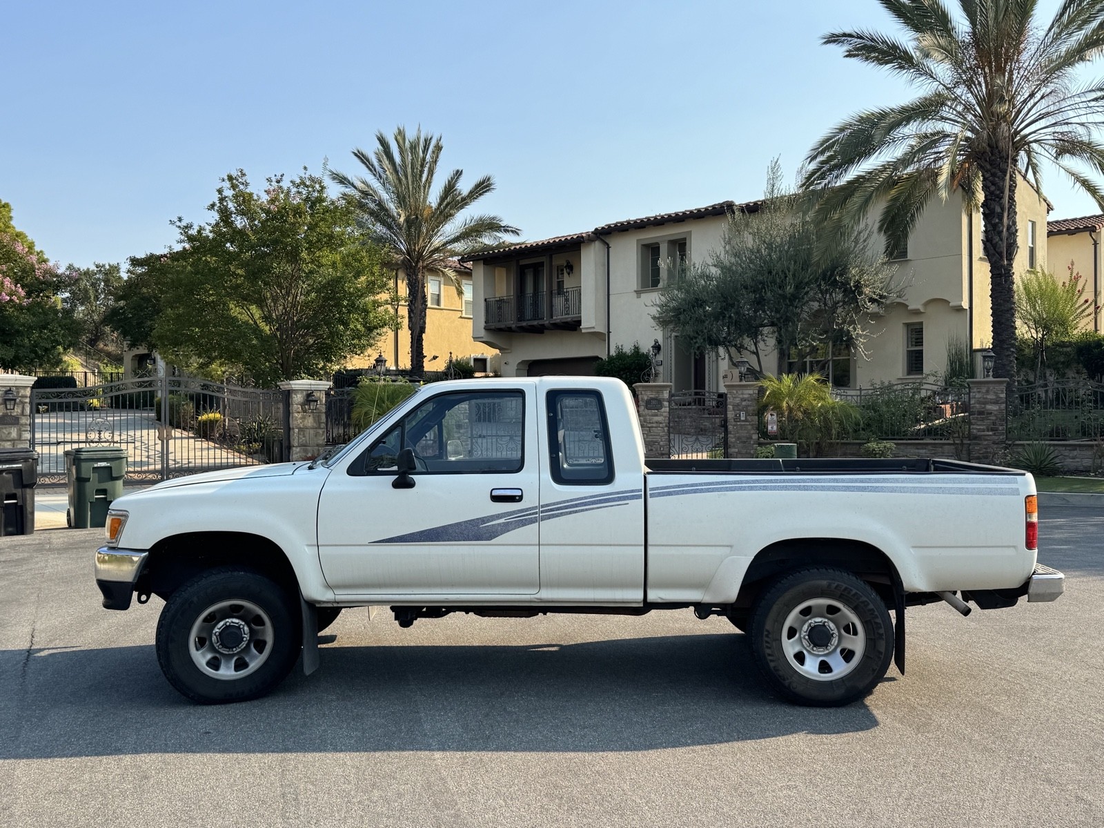 Toyota-Pickup-1993-5