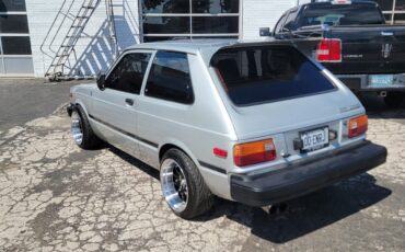 Toyota-Starlet-1981-1
