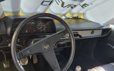 Toyota-Starlet-1981-12