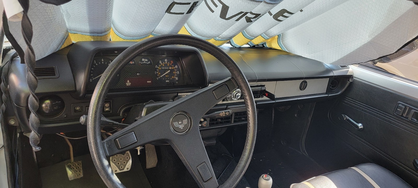Toyota-Starlet-1981-12