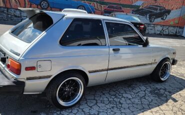 Toyota-Starlet-1981-2