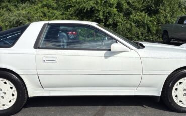 Toyota-Supra-1990-Hatchback-5