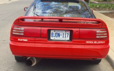 Toyota-Supra-1992-Hatchback-5
