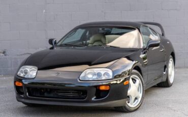 Toyota-Supra-1994-Hatchback-15