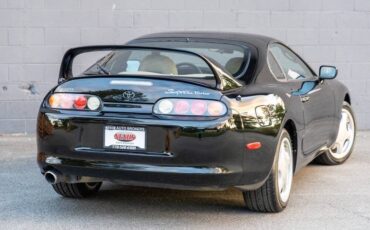 Toyota-Supra-1994-Hatchback-2