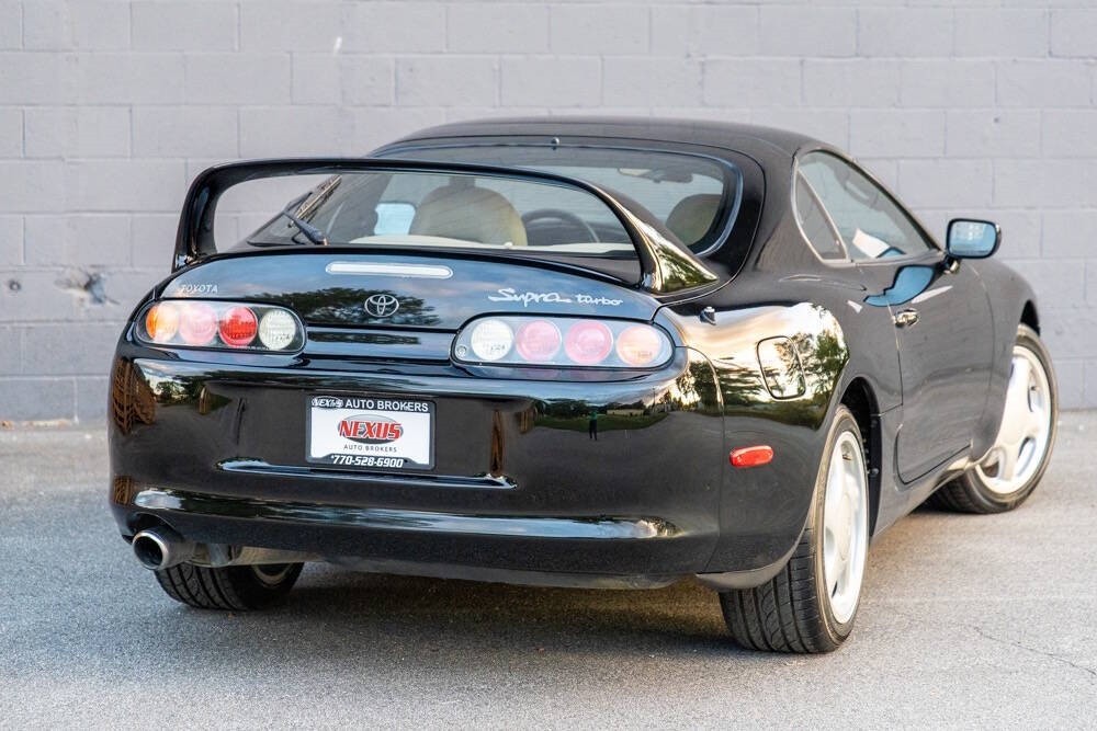Toyota-Supra-1994-Hatchback-2