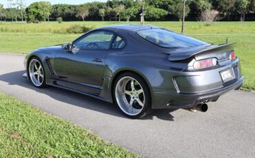 Toyota-Supra-1994-Hatchback-6