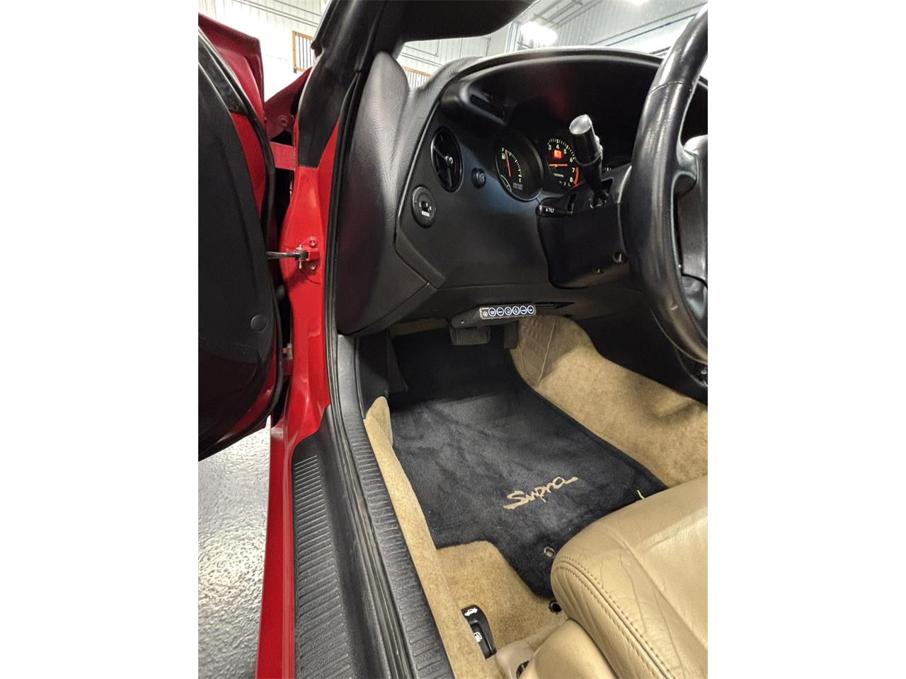 Toyota-Supra-1994-Renaissance-Red-Camel-and-Black-15