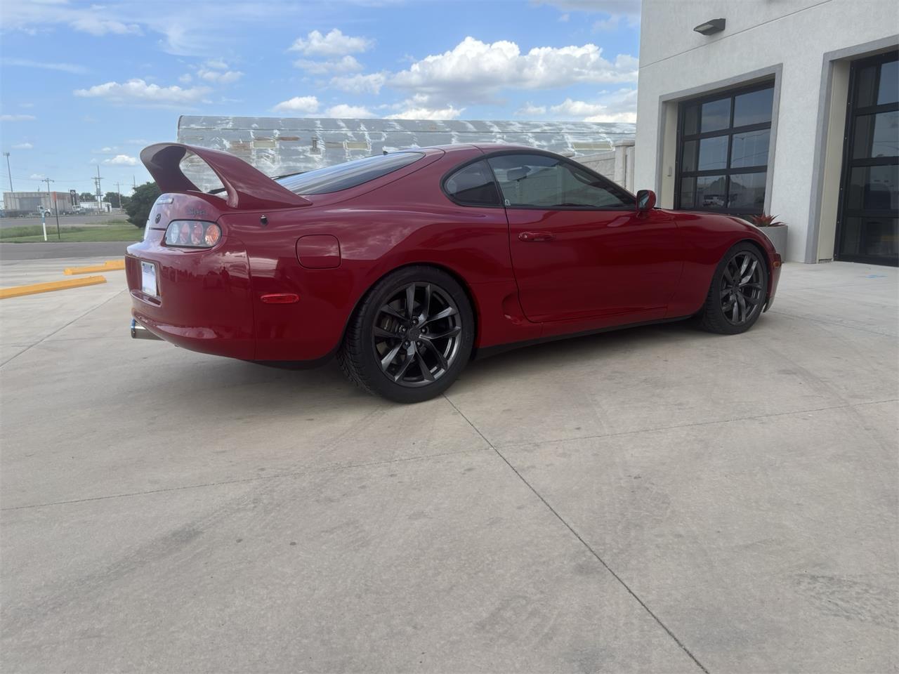 Toyota-Supra-1994-Renaissance-Red-Camel-and-Black-4