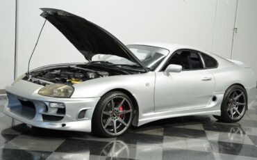 Toyota-Supra-1995-Coupe-25