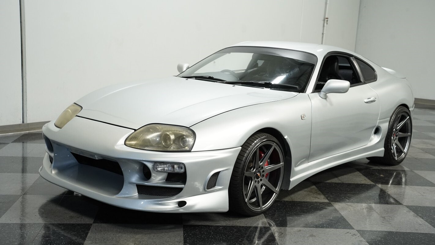Toyota-Supra-1995-Coupe-5