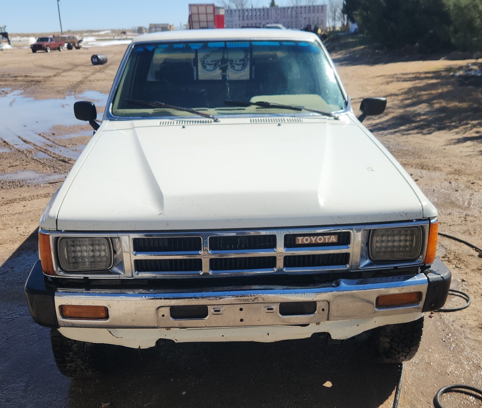Toyota-Tacoma-1985-1
