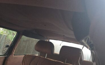 Toyota-Van-Wagon-1985-14