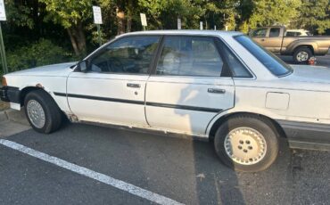 Toyota-camry-1987-15