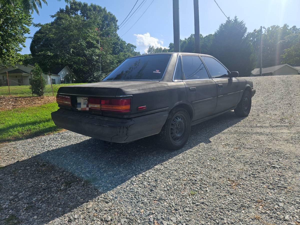 Toyota-camry-1991-black-2