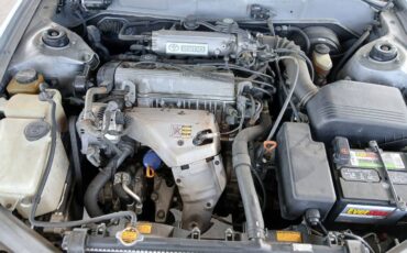 Toyota-camry-1992-silver-8