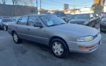 Toyota-camry-1993-grey-1
