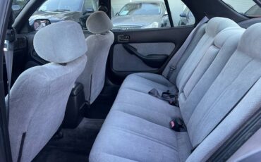 Toyota-camry-1993-grey-17