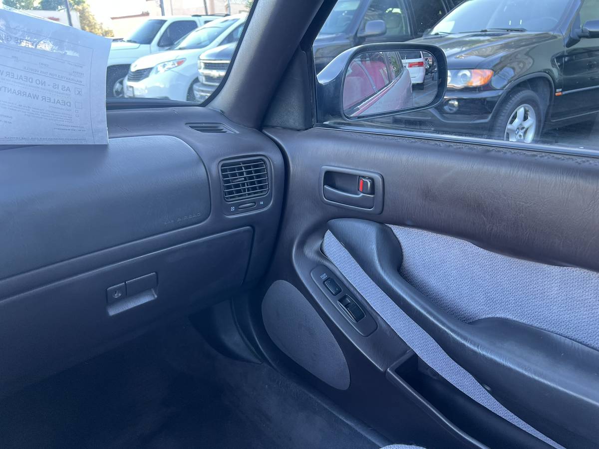 Toyota-camry-1993-grey-21