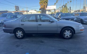 Toyota-camry-1993-grey-4