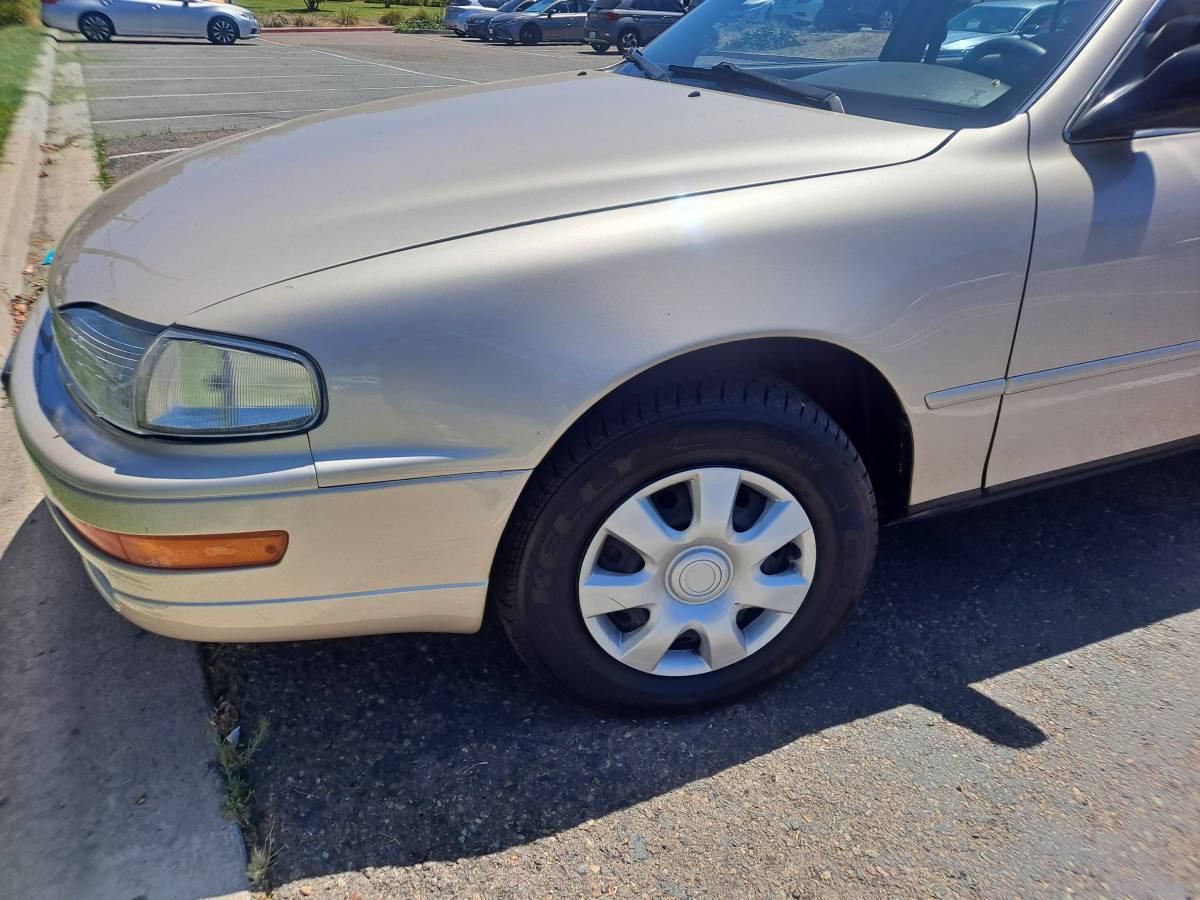 Toyota-camry-1993-silver-10
