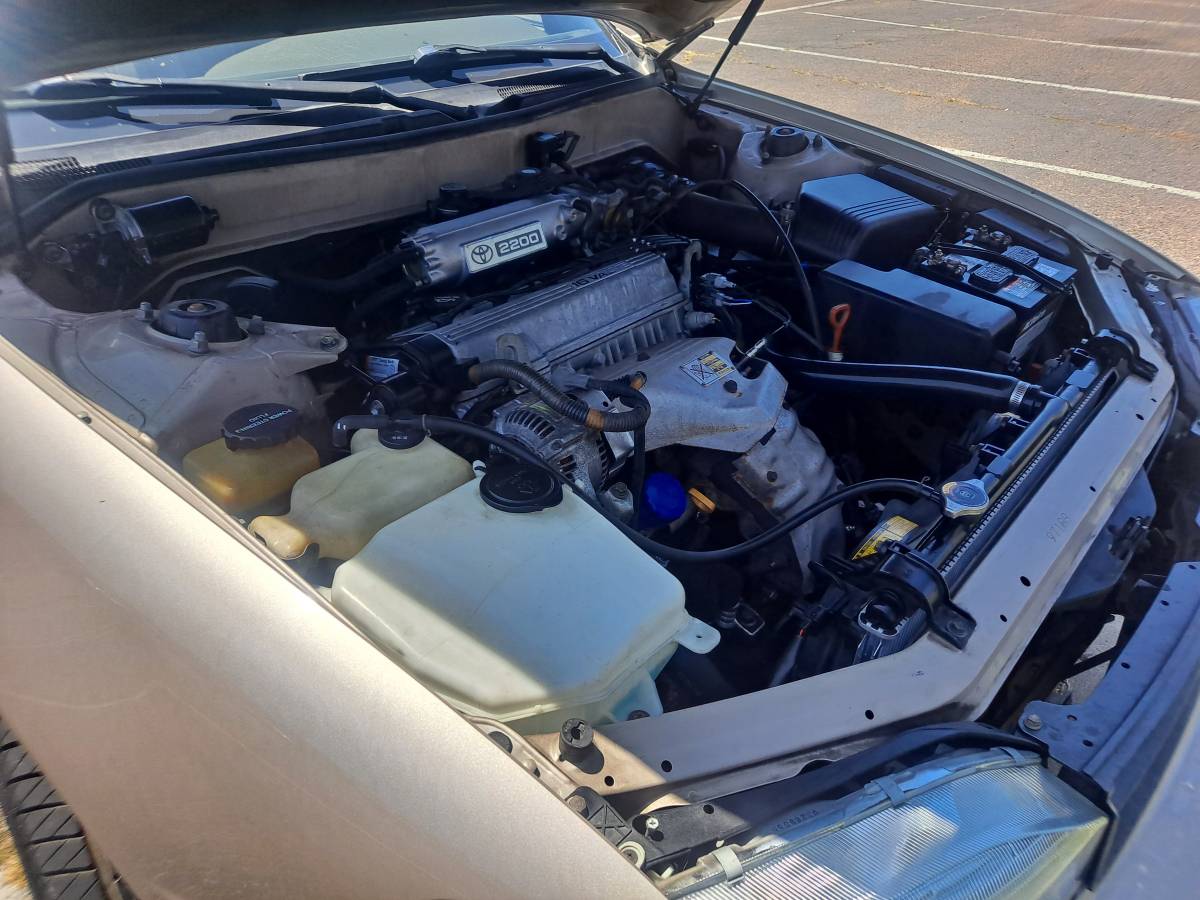 Toyota-camry-1993-silver-12