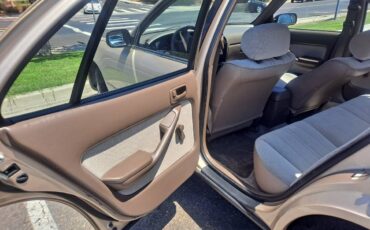 Toyota-camry-1993-silver-4
