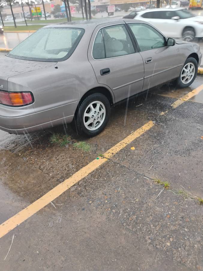 Toyota-camry-1994-1