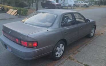 Toyota-camry-1994-grey-3