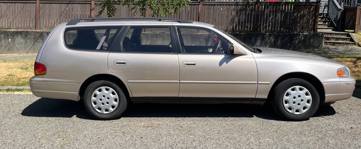 Toyota-camry-1995-1