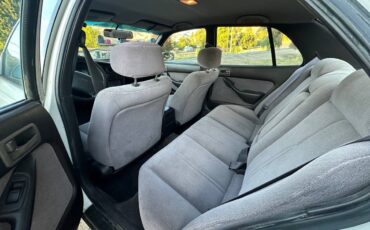 Toyota-camry-1995-white-3