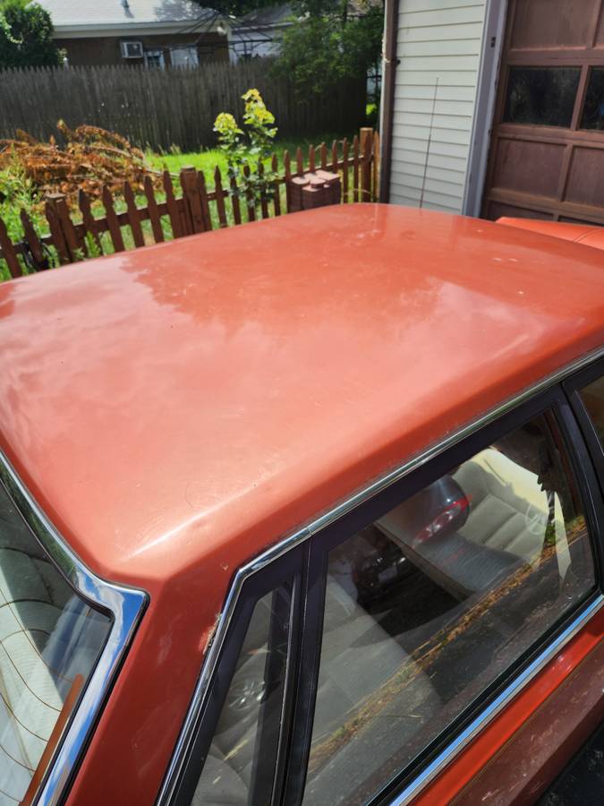 Toyota-camry-le-1984-5
