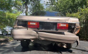 Toyota-camry-le-1988-green-3