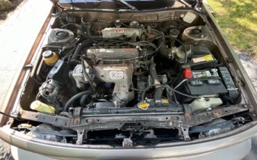 Toyota-camry-le-1988-green-9