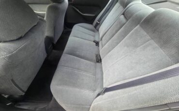 Toyota-camry-le-1994-grey-11