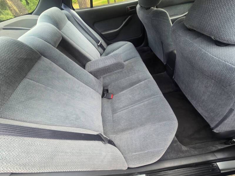 Toyota-camry-le-1994-grey-12
