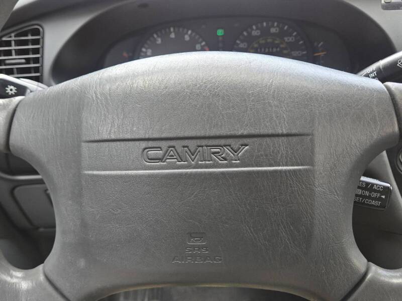 Toyota-camry-le-1994-grey-15