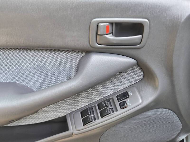 Toyota-camry-le-1994-grey-21