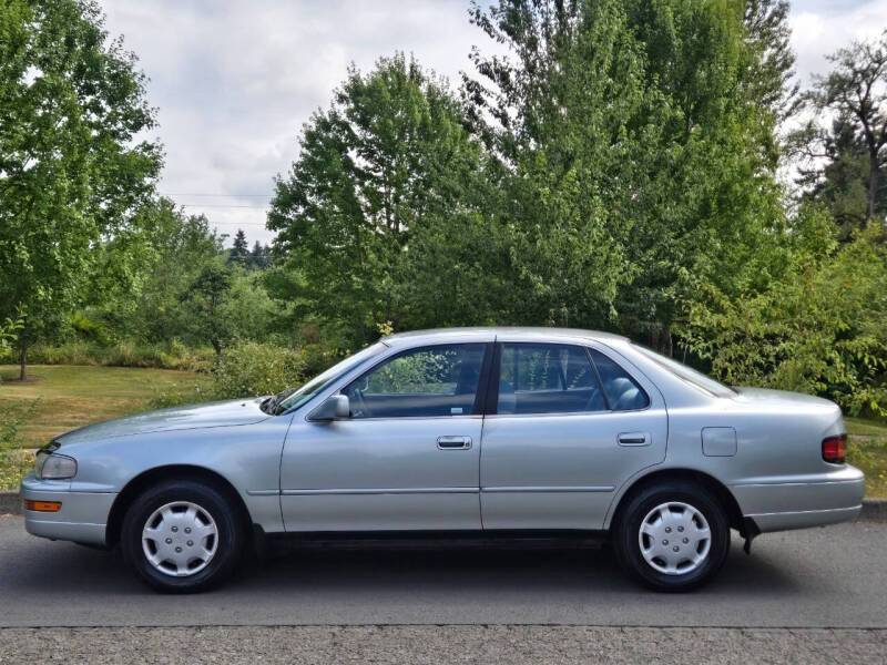 Toyota-camry-le-1994-grey-6